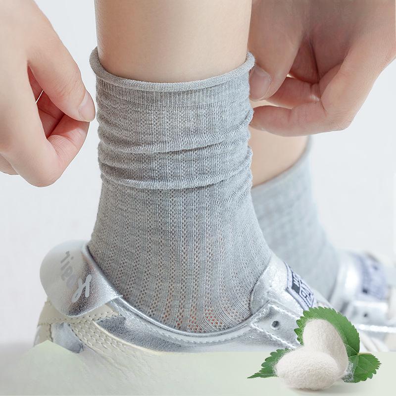 

Women s Summer Thin Mesh Breathable Deodorant Cool Feeling Everything In The Tube Stack Socks 1 pair білий