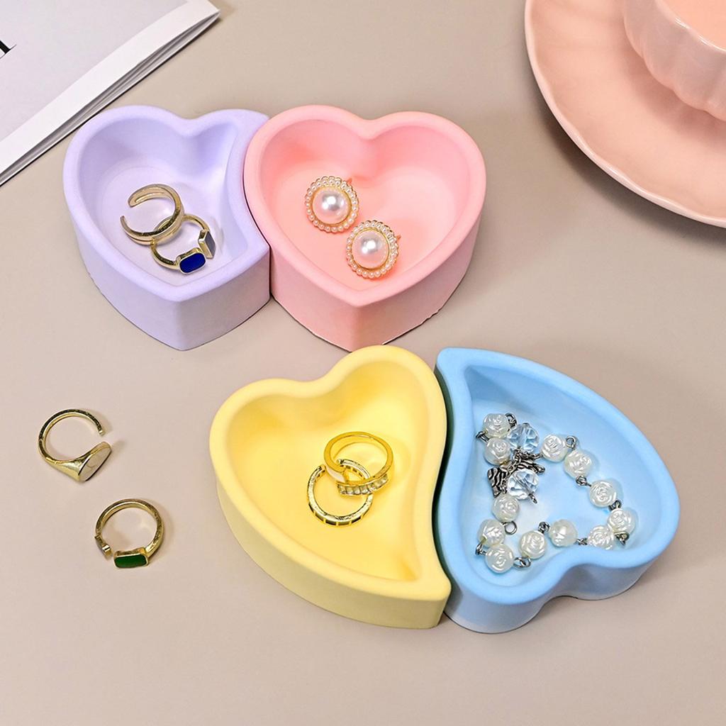 3 Styles Heart Shaped Silicone Mould for Resin Candle Holders Crafting With Smooth Surfaces Designs