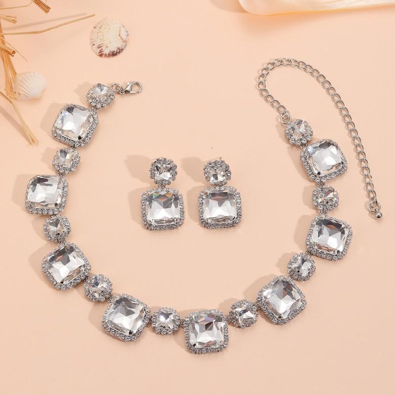 Elegant Green Red White Rhinestone Jewelry Set Women Fashion OL Style Earrings Necklace With Geometric Square Design