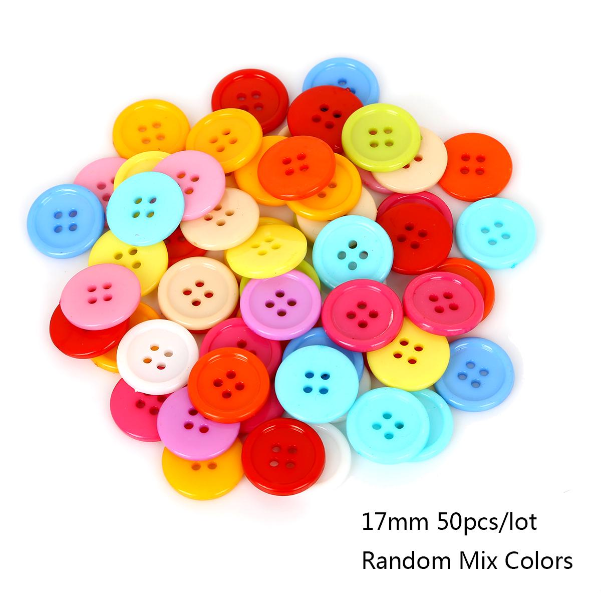 

Комплект из 100 штук цветных пуговиц разных размеров 17mm