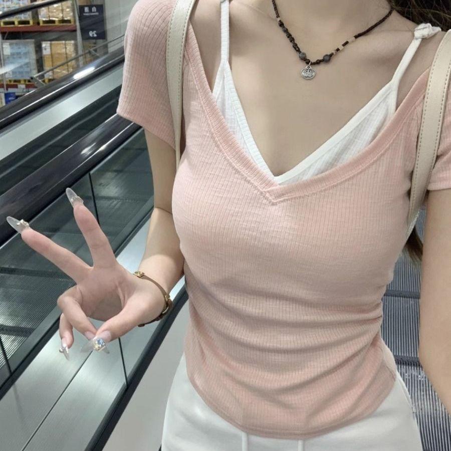 Pure Desire Spice Girl Style Contrasting Colors Fake Two V-neck Short-sleeved T-shirt Summer New Slim and Thin Versatile Top Women
