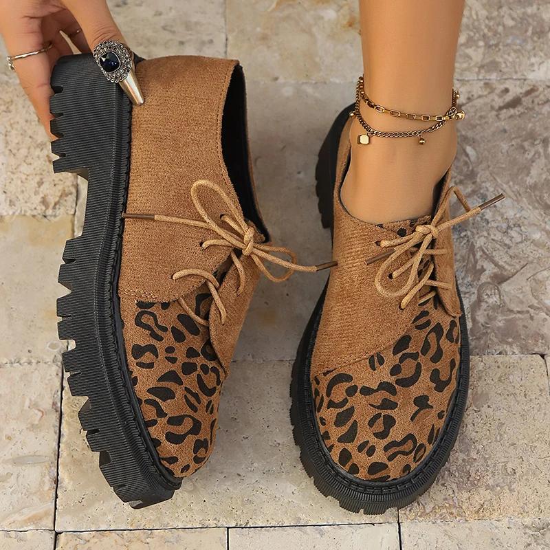 Fashion Clasic Lace-Up Fax Suede Round Pumps Shoes Ladies Vintage Mix Color Med Heel Single Shoes Women Hot Sale Big Size Loafers Mujer