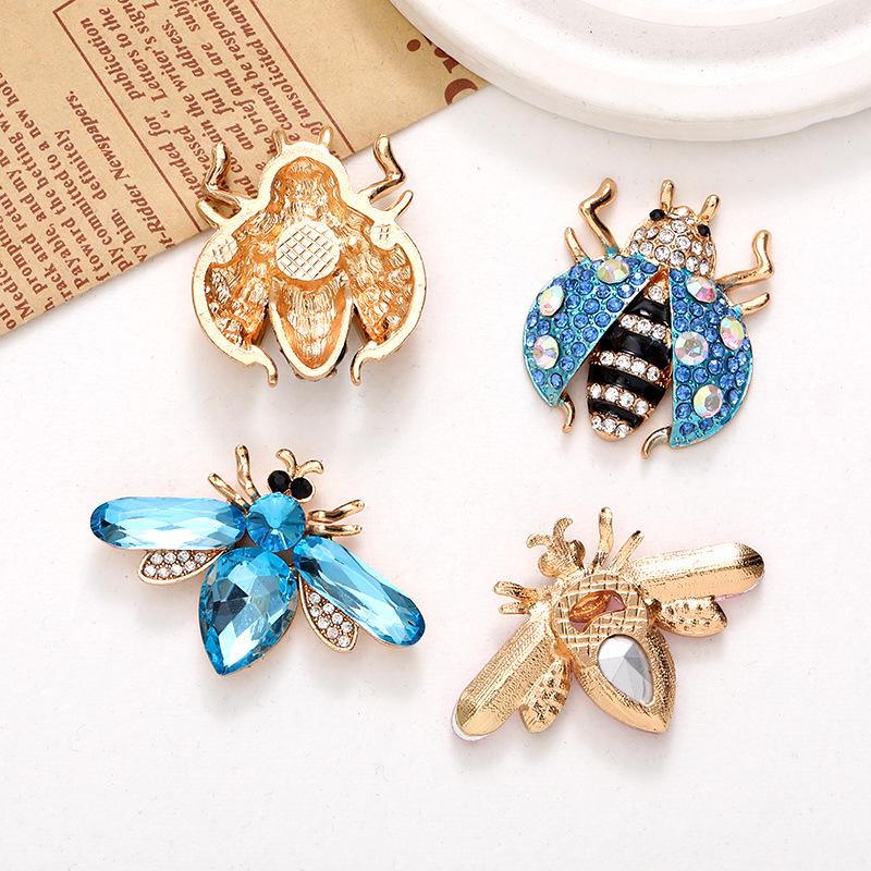 Bijoux d'insectes abeilles et accessoires de coque de téléphone d'inspiration japonaise et coréenne pour femmes