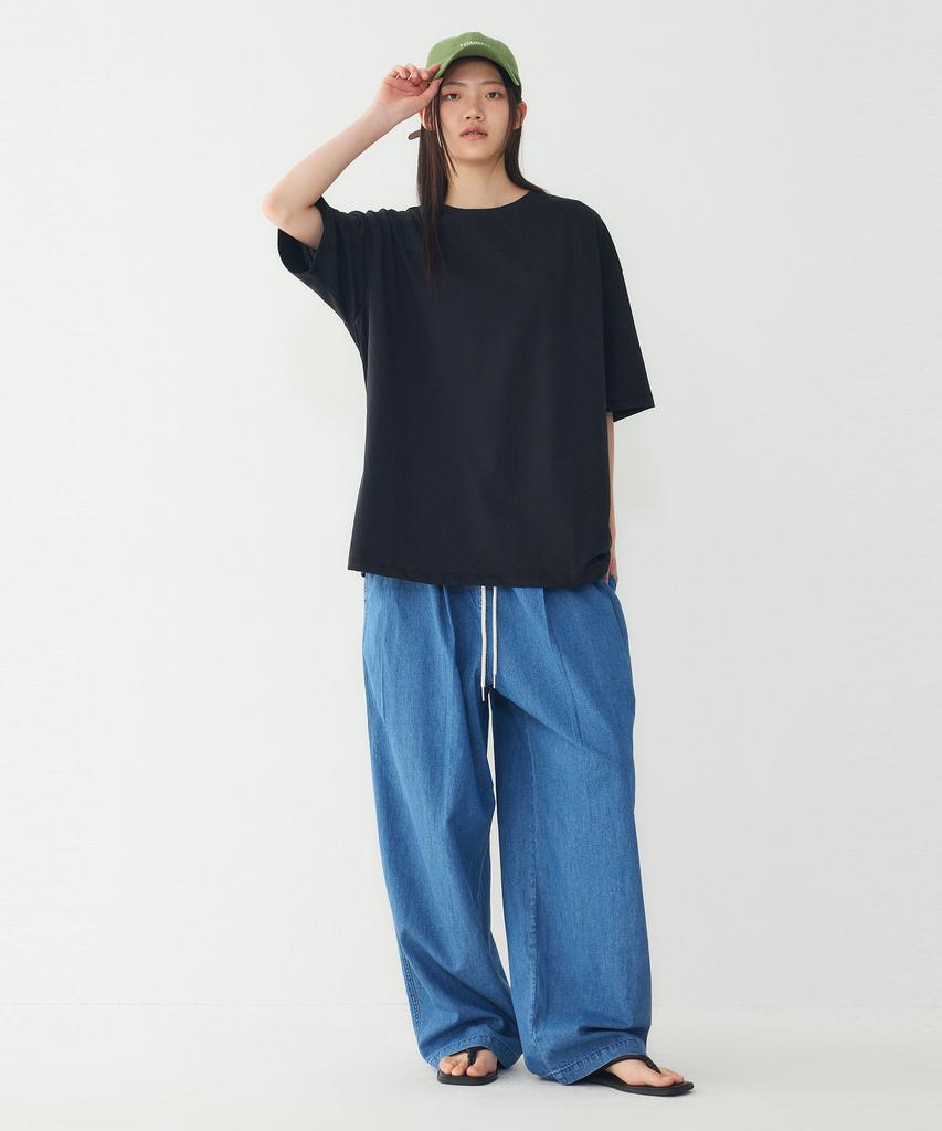 STUDIO TOMBOY [Reorder] Mini Embroidered Round Neck Short Sleeve T-Shirt_Black 9176222981