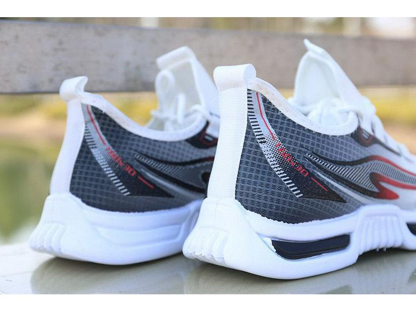 Lightweight Non-Slip Men's Summer Running Shoes – Breathable Mesh and Wear-Resistant