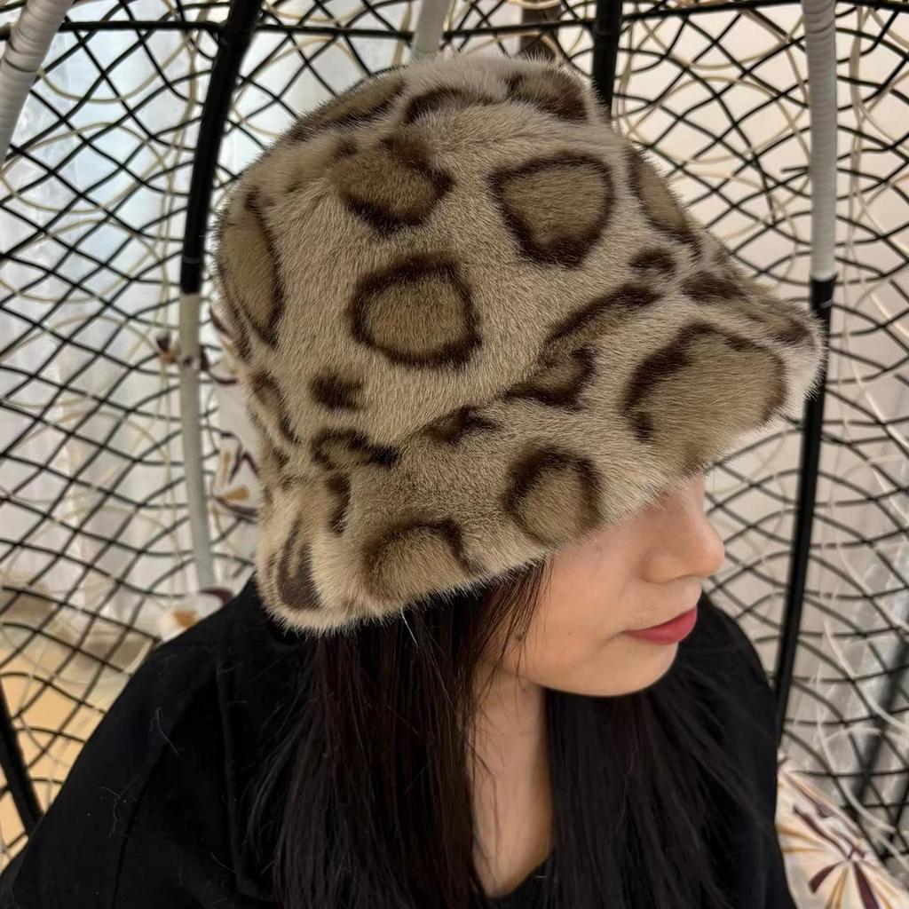 Bob léopard vintage en peluche pour femmes à large bord, chaud pour l'hiver, en fourrure duveteuse, chapeau de pêcheur, féminin, extérieur, coupe-vent, casquettes bassin