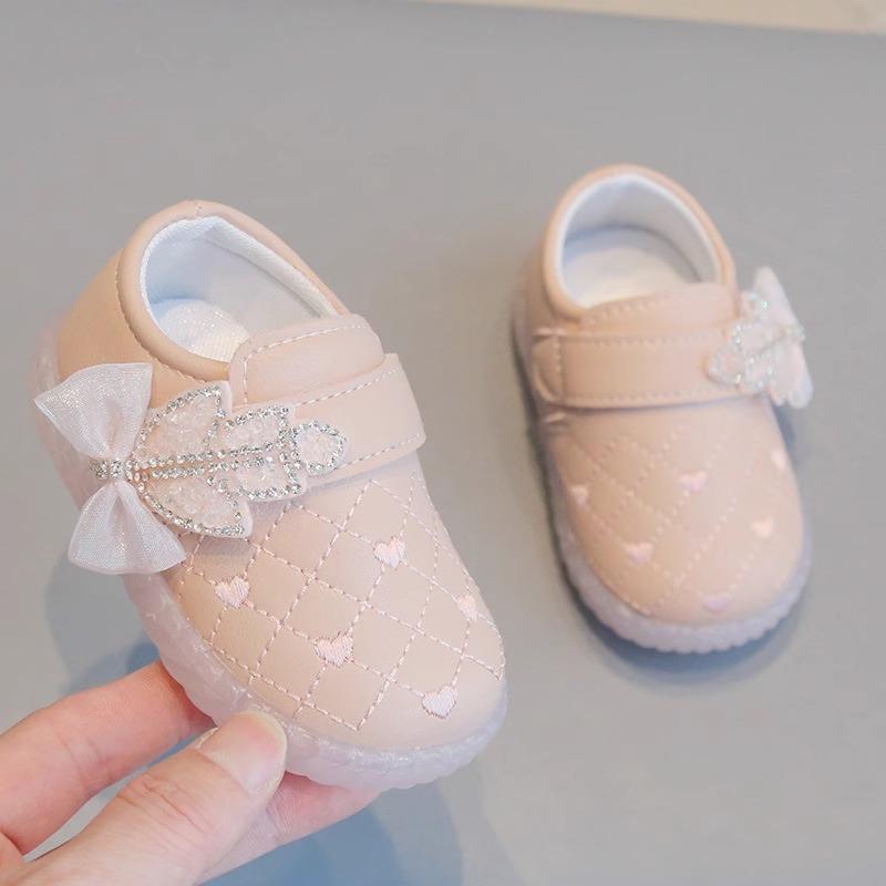 

Весенне-осенние детские прогулочные туфли, маленькие кожаные туфли, туфли принцессы для девочек, детская обувь, мягкая подошва, милые одиночные туфли для детей 0-1-2 лет. 20 розовый