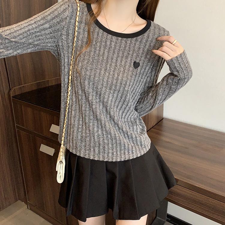 

Plus Size Women s Fashion Color Block Heart Ribbed Knit Top 4XL темно-серого