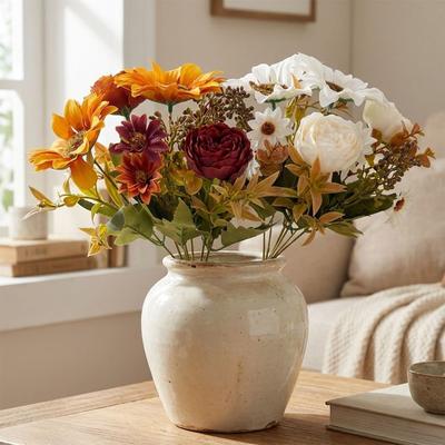 Decorațiuni pentru casă – Flori decorative şi coroane de flori