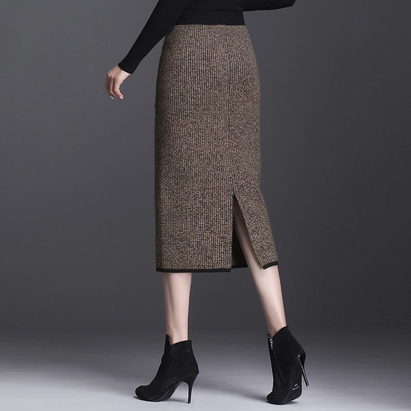 Mid-length Thickened Skirt Women's Autumn and Winter Over-the-knee Knitted Hip Skirt Elastic Waist All-match One-step Skirt
