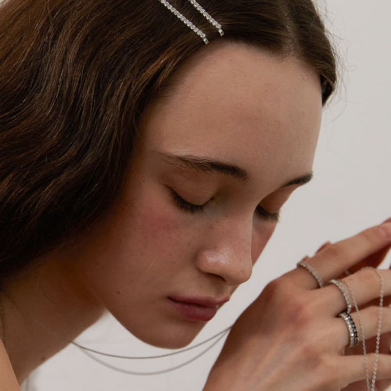 

LOVE ME MONSTER [2 SET] Minimal Cubic Hair Pin (L244MHA020) BLACK