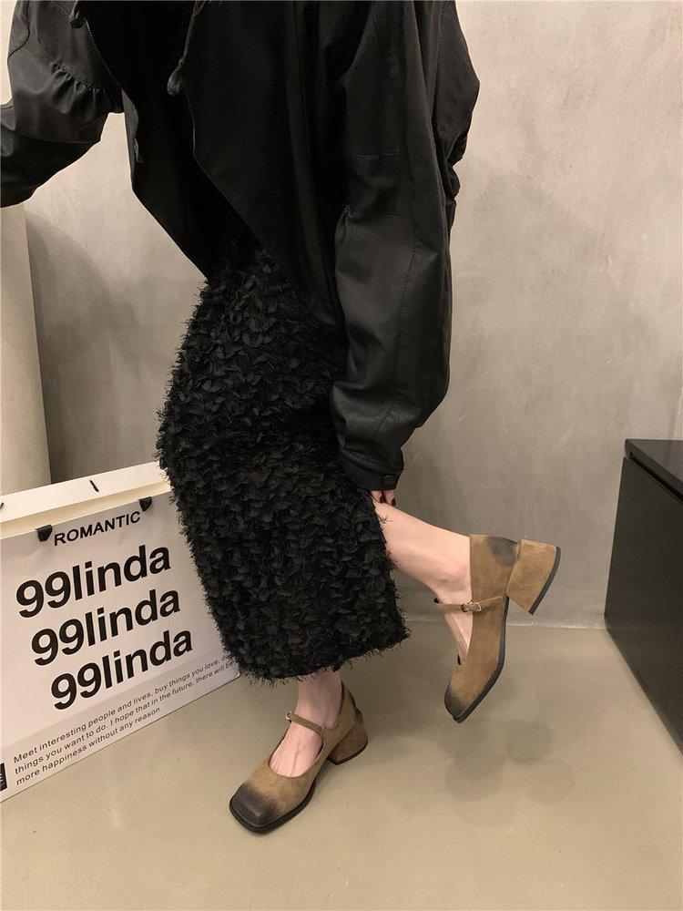 French retro high heels square head single shoes women's shoes 2025 new spring and summer temperament late evening wind Mary Jane shoes