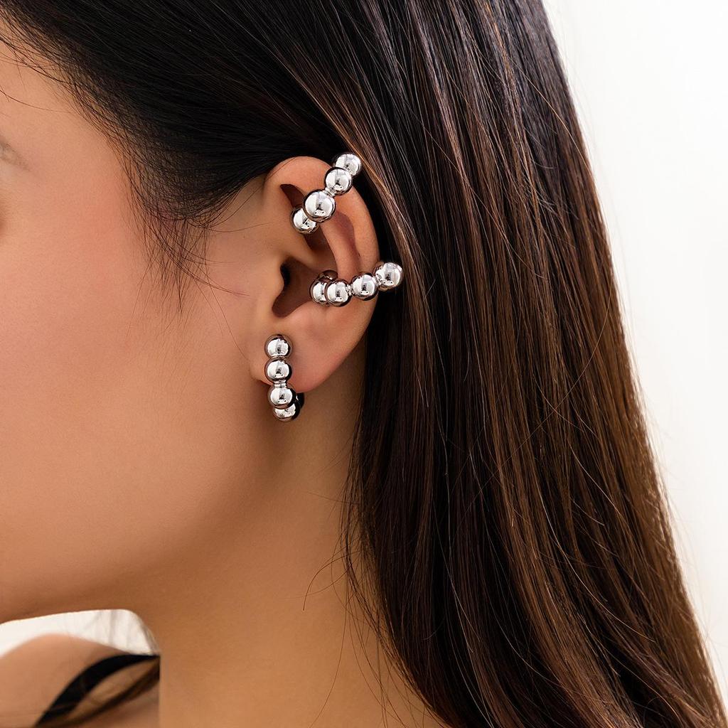 Colorful Ribbed Striped Non-Piercing Single Ear Clip Circle Stud for Women