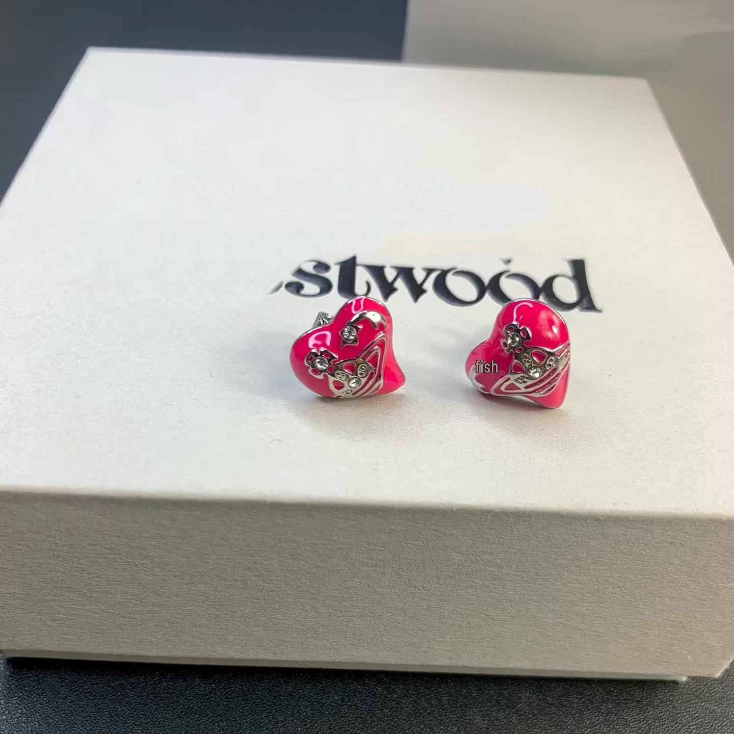 

Серьги-гвоздики «Печеное сердце» и «Сатурн» императрицы-матери для женщин - Роскошная модная мини-бижутерия