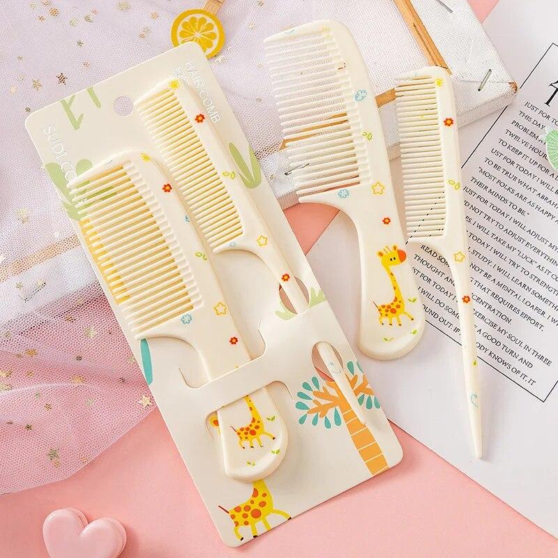2 piezas/set Peine de peluquería lindo para niños Peine de cola puntiaguda antiestático para niñas Peine para el cabello con forma de fruta de fresa Peine para el cabello de niños