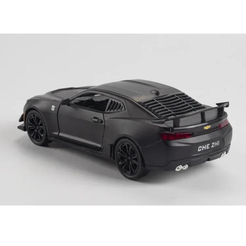 Chevrolet Camaro Modellauto im Maßstab 1:24 aus Metallguss, Sportwagen-Spielzeug mit Sound, Licht und Rückziehfunktion, Sammlerstück für Kinder, Geschenkidee