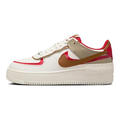 Air Force 1 Shadow Phantom Fire Red Khaki Damen Sneaker Creme Light-British-Tan HQ3400-030