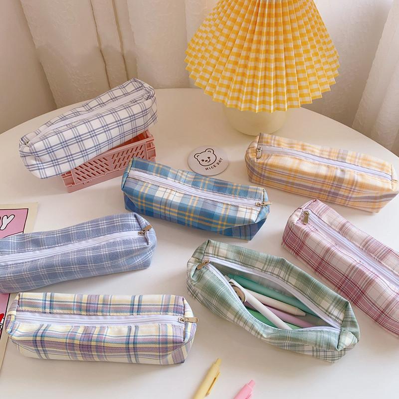 Large-capacity Plaid Pattern Pencil Case Kawaii Pencil Bag Funny Pencilcase Cartoon Students School Supplies Cosmetic Bag
