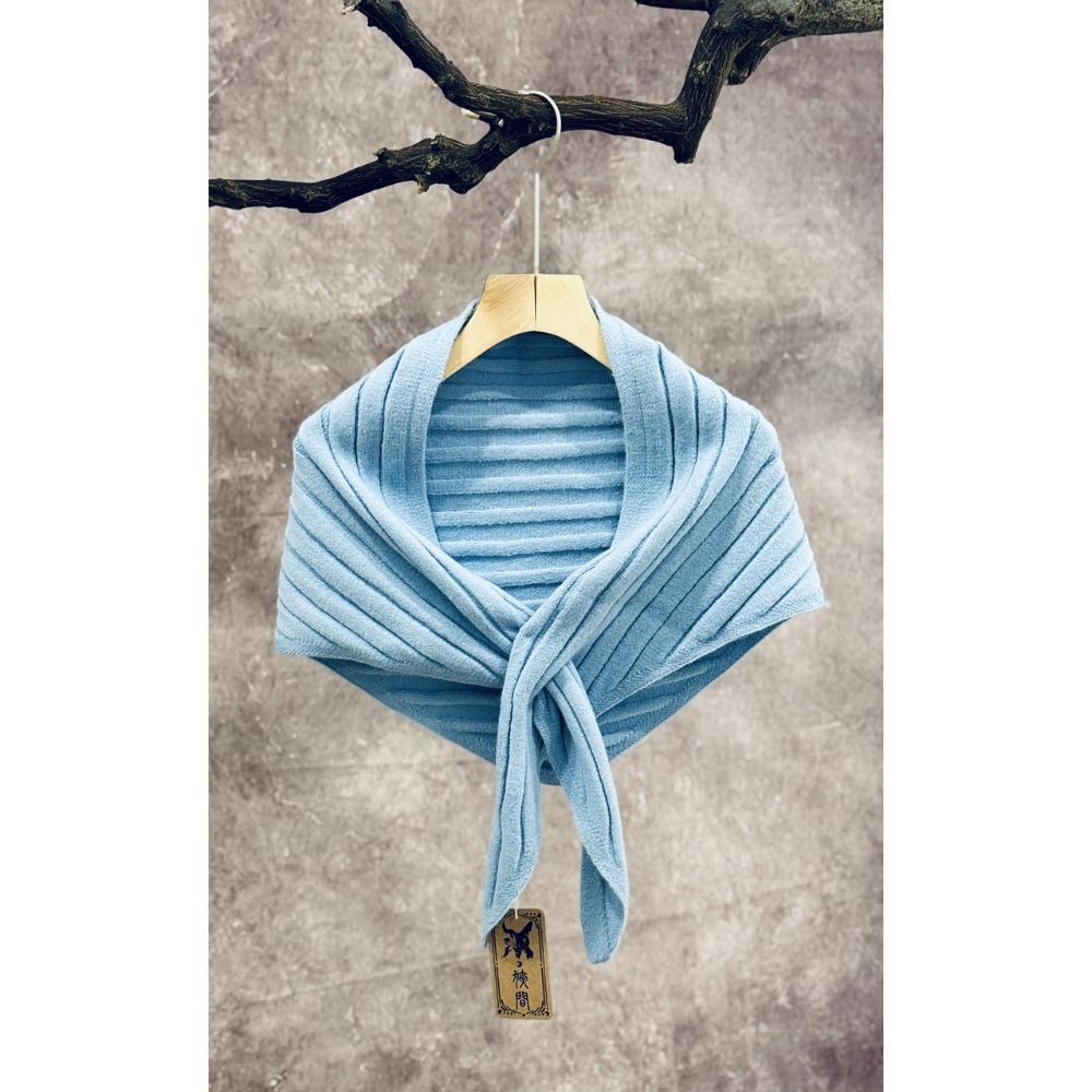 High-end Fashion Autumn and Winter Triangle Scarf Korean Version Knitted Scarf Shawl Women's Outdoor Warm Triangle Scarf Small Vest