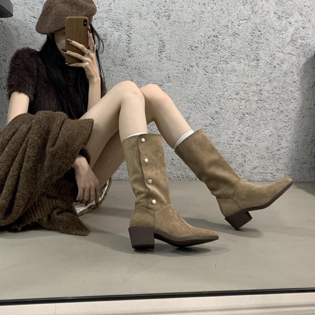 Short Boots Women's Thick Heel French Niche Folded Western Short Boots Women's 2025 Autumn and Winter Pointed Thick Heel Thin Fashion Boots