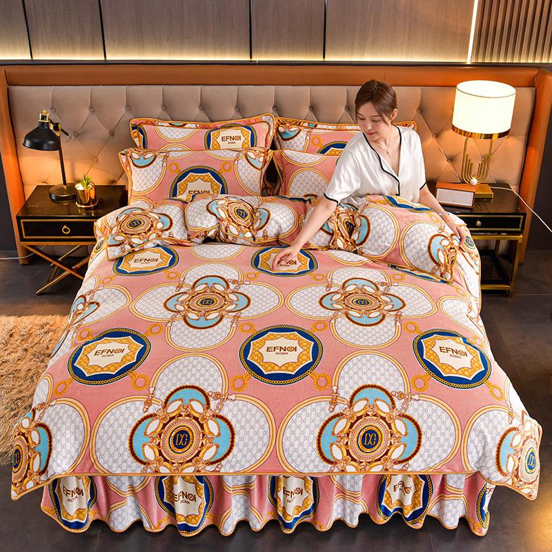 Thickened Milk Velvet Four-piece Set, Flannel Sheets and Quilt Cover, Coral Velvet Three-piece Bedding Set
