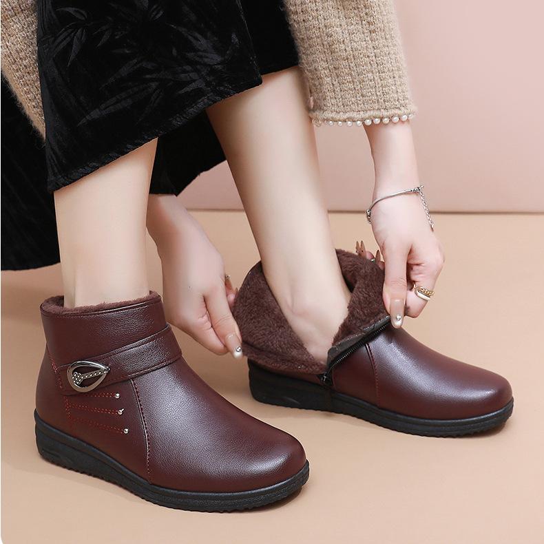 Winter Soft-Soled Non-Slip Boots for Middle-Aged and Elderly Mothers, Thickened and Plush Short Boots for Elderly Women, Warm Shoes for Grandmothers.