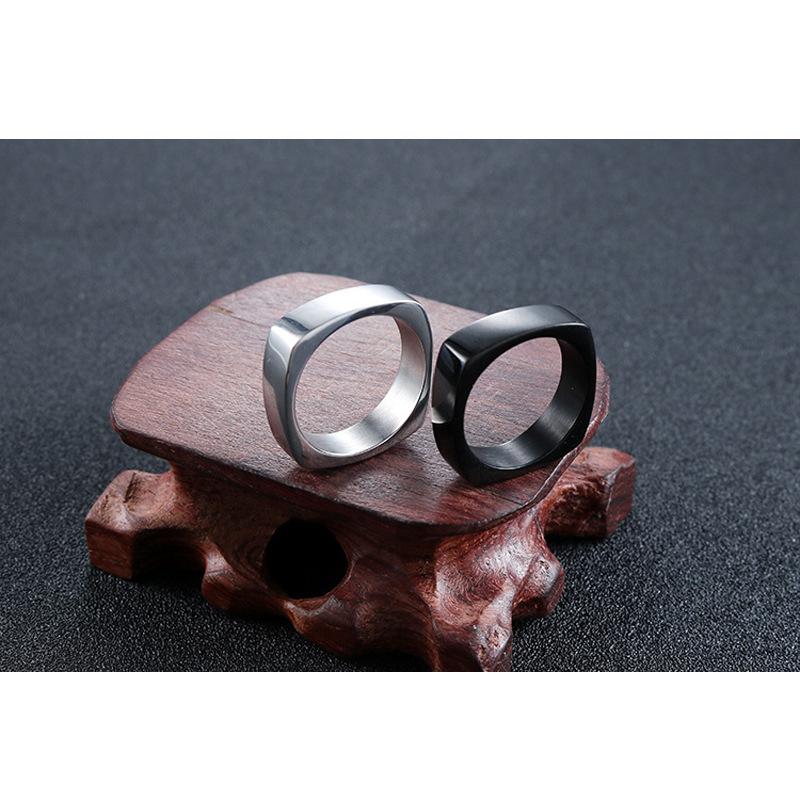 2026 European and American Fashion Smooth Men's Titanium Steel Ring, Simple Square Ring Jewelry with Personality
