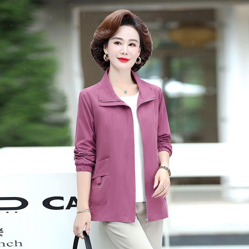 Plus Size 2025 Casual Autumn Windbreaker for Middle-Aged and Elderly Women