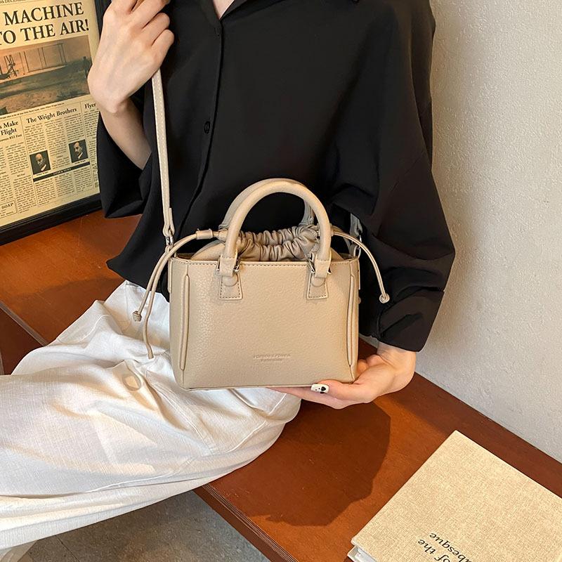 Popular handbag summer new women's bag simple casual shoulder bag fashionable and beautiful bucket bag tide