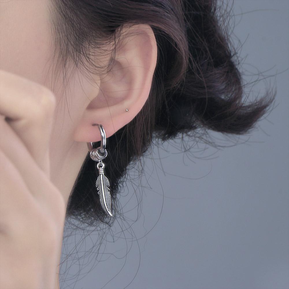 Popular Gift Women Zinc Zinc Alloy Cross Stud Earrings Feather Hoop Earrings Stainless Steel Fashion Jewelry