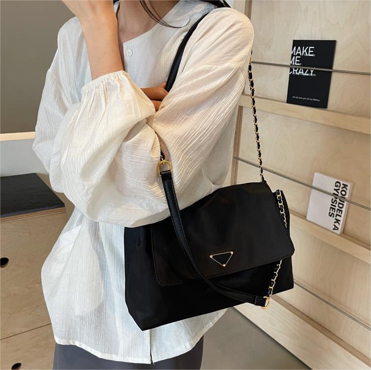 Geantă populară din pânză Oxford de capacitate mare Geantă de umăr cu lanț, ocazională, mică, pătrată