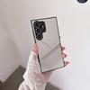 Applicable to Samsung S24/S25 black edge mirror fine hole mobile phone case makeup mirror S26P/ULTRA all-inclusive protective case