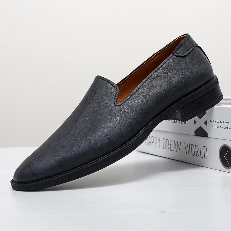 Fashion Genuine Leather Men's Casual Shoes Pointed Toe Man Loafers Breathable Office Shoes Men Designer Slip On Driving Shoes Moccasins