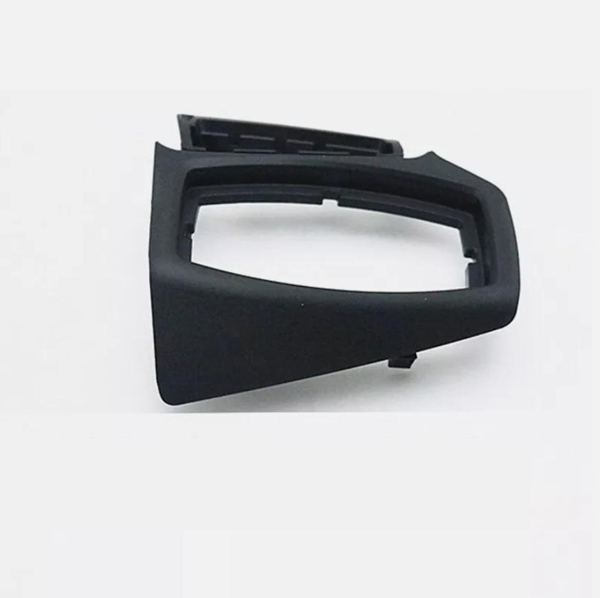 Ramka ozdobna przełącznika świateł do Forda Focus 2012-2018 (wersja lewostronna)