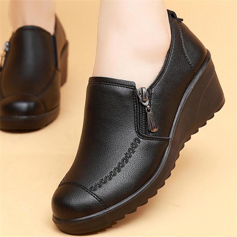 Spring Autumn Women's Fashion Pumps Shoes Woman Soft Leather Wedges Casual Shoes Comfortable Large Size Mother's Shoes