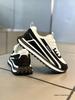 Men's Trendy European Mesh Running Shoes - Versatile & Breathable Casual Sneakers for Teens & Dads