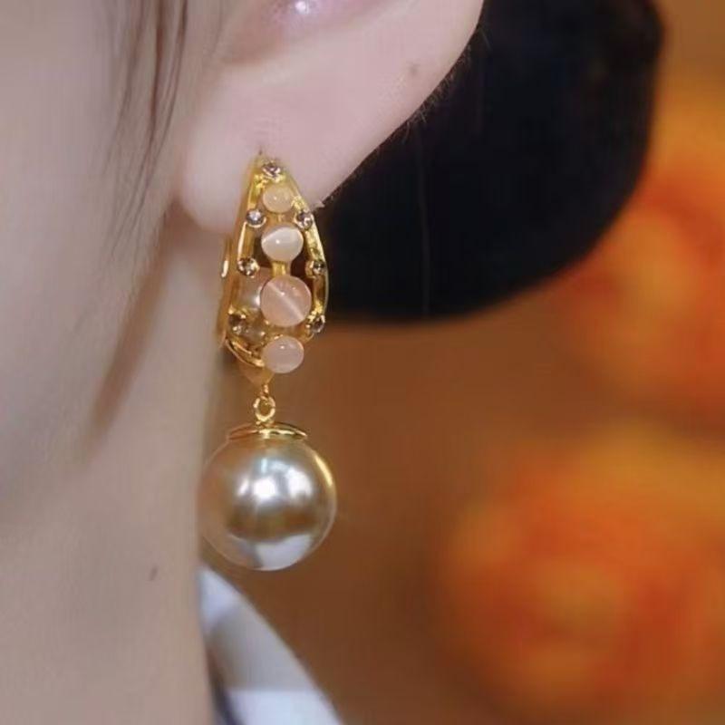 Fashionable Champagne Color Pearl Earrings for Women, Exquisite and Versatile, High-end, Light Luxury Earrings,