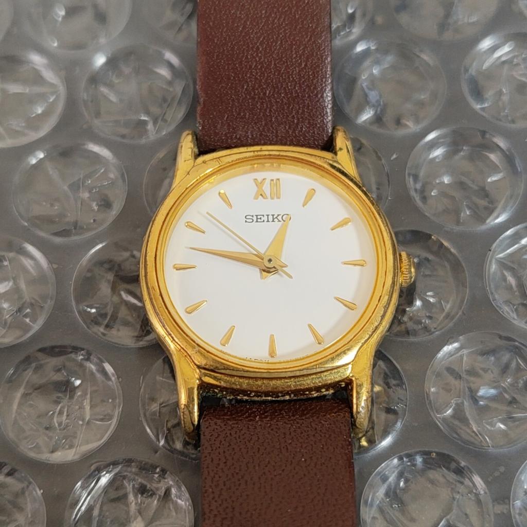 SEIKO Ladies Quartz Wristwatch K26O