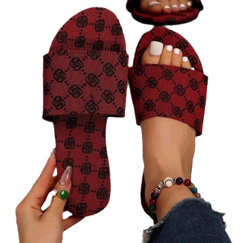 Cross-border Large-size Flat-bottomed Slippers Women's Summer Foreign Trade Fashion New Outer Wear One-word Belt Sandals Women