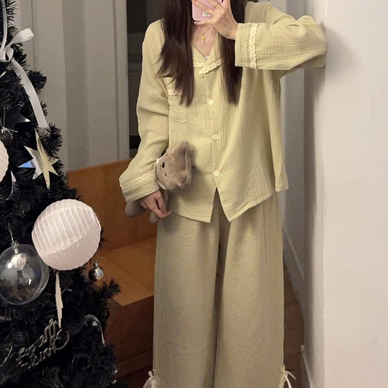 Korean Style Lace Trim Sweet Women's Lapel Pajamas - Casual & Comfortable Home Wear