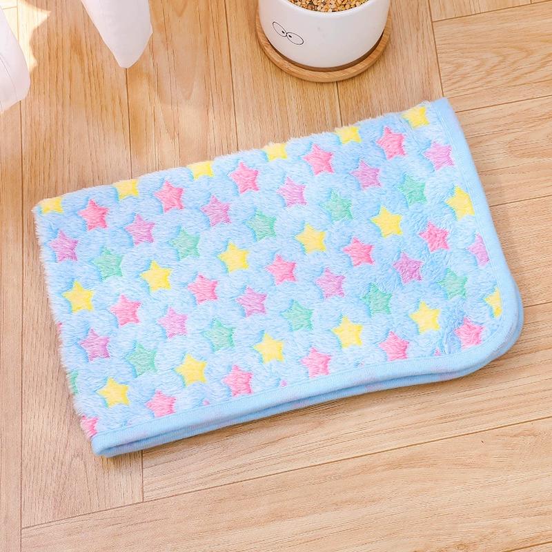 Warm Flannel Pet Blanket for Cats and Dogs Thickened Paw Print Cozy All Season 3 Sizes
