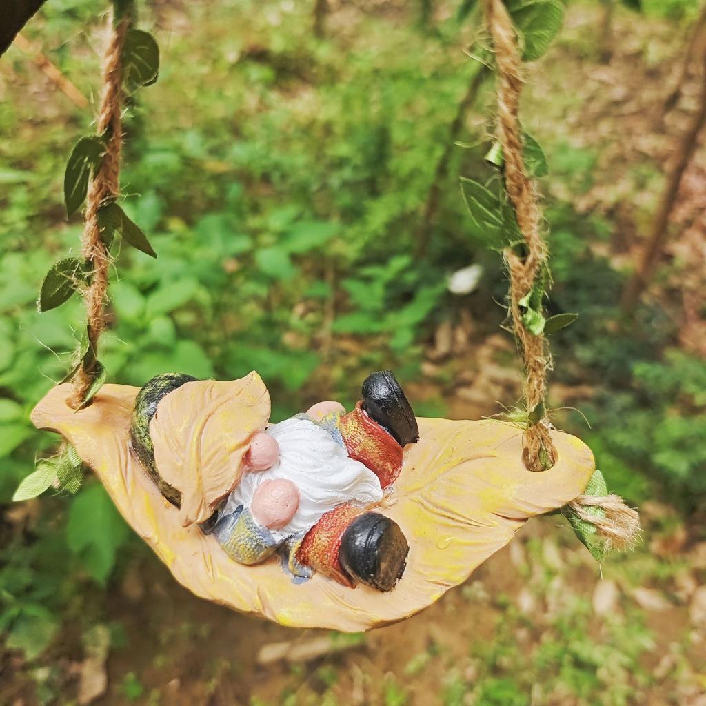 Garden Gnome on Swing Statue Decoration Figurine Ornament for Indoor Outdoor Home Patio Yard Lawn Figurines Miniatures