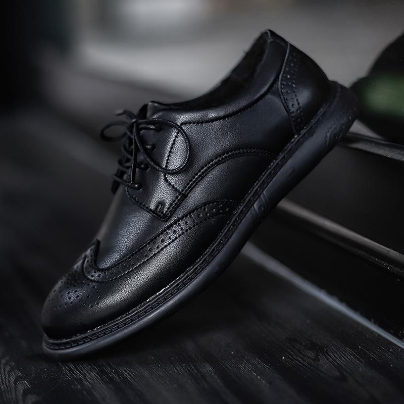 

Прогулочные туфли-оксфорды для отдыха Простые броги на плоской подошве Кожаная мужская повседневная обувь Ручной работы Мужские туфли на шнуровке Кроссовки для отдыха 47 чёрный