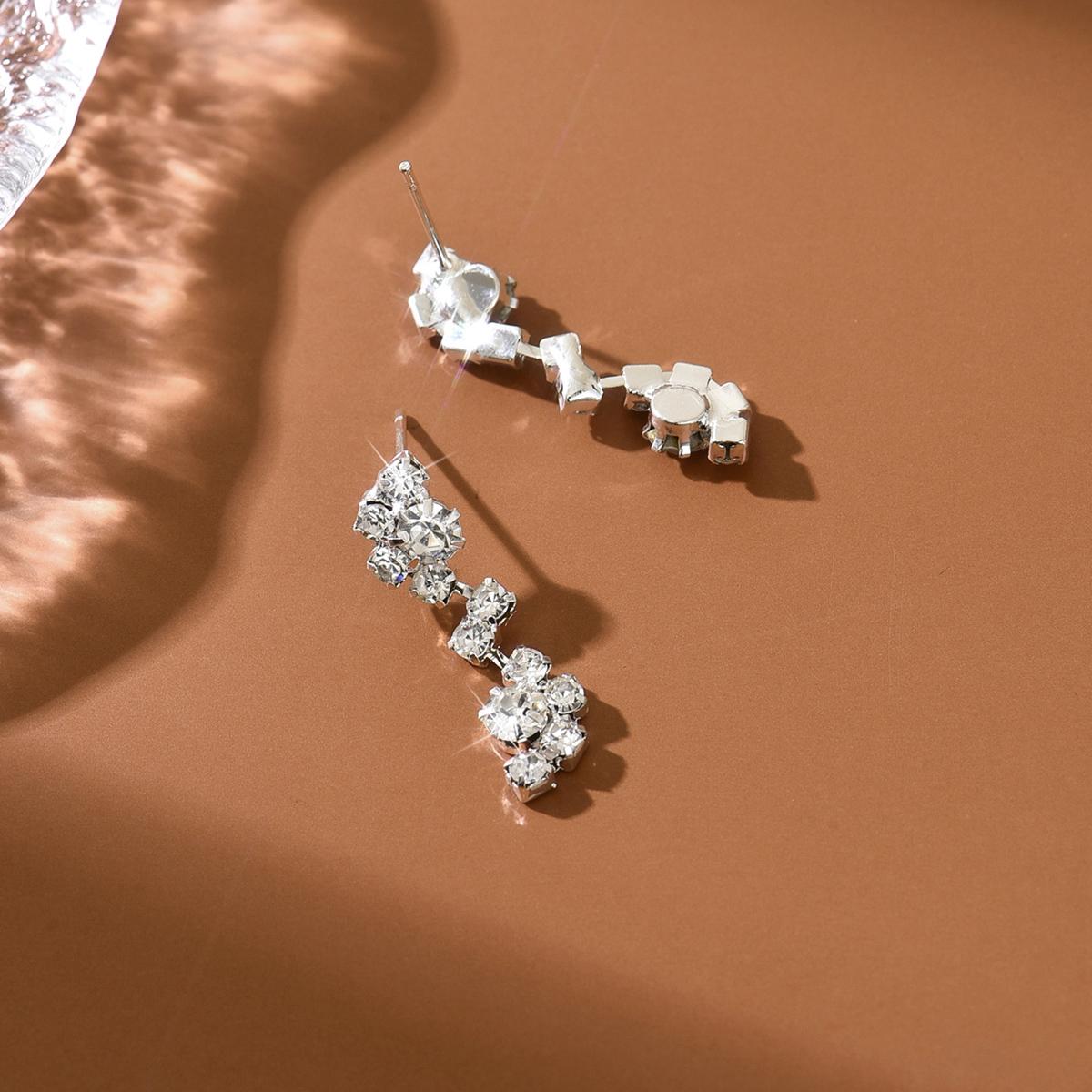 

2 шт. женский модный дизайн со стразами и цирконом, подходит для свиданий, вечеринок, праздников и в качестве подарка