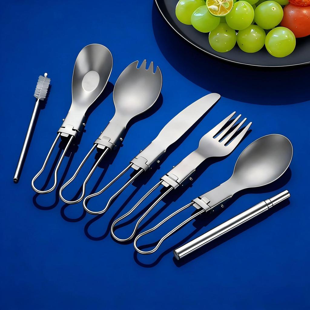 Liang Sheng Ultra-light Titanium Folding Cutlery Set: Spoon, Fork, Chopsticks for Camping, Picnic, Travel, and Hiking.
