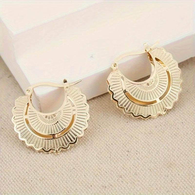 Hip Hop Rock Hoop Earrings for Women's Earring Gold Copper Plated Circle Heart Earrings Wedding Jewelry Accessroies Gift