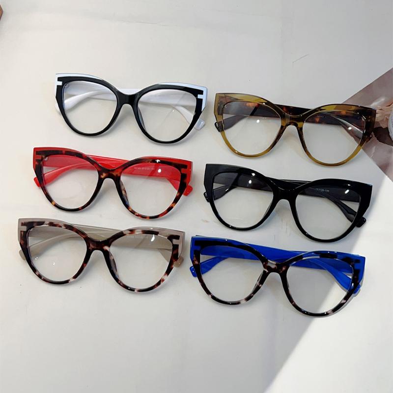 Oversized Cat Eye Glasses Women  New Fashion Vintage Optical Frames Trendy Stylish Design Non-prescription Eyeglasses