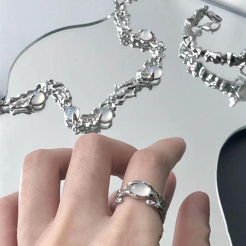 Niche Designový Cit Opalový Prsten Dámský Drahokam Francouzský Nepravidelný Otevřený Měsíční Kámen Prémiový Cit Ukazováček Trendy Cool