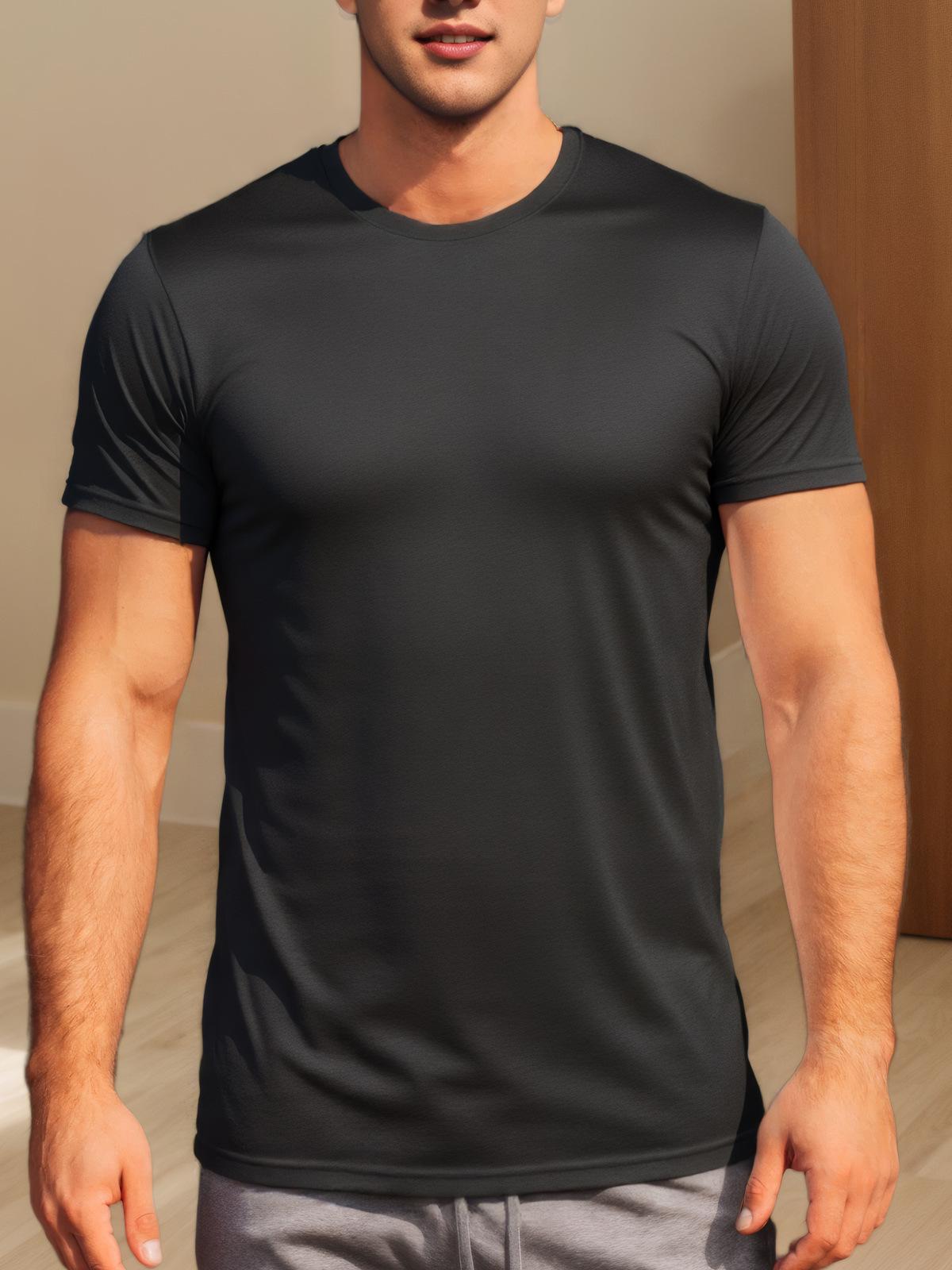 

Мужская быстросохнущая дышащая летняя спортивная футболка, с коротким рукавом, влагоотводящая, однотонная, повседневная, сетчатая, на ощупь как ледяной шелк. Double Extra Large чёрный