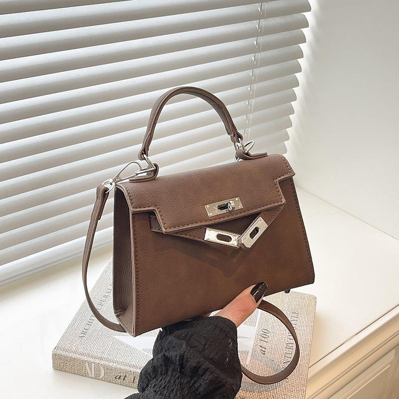 Ausgehen Handtasche Damen 2025 neue Umhängetasche High Sense Herbst und Winter beliebt super angesagt Schultertasche kleine quadratische Tasche